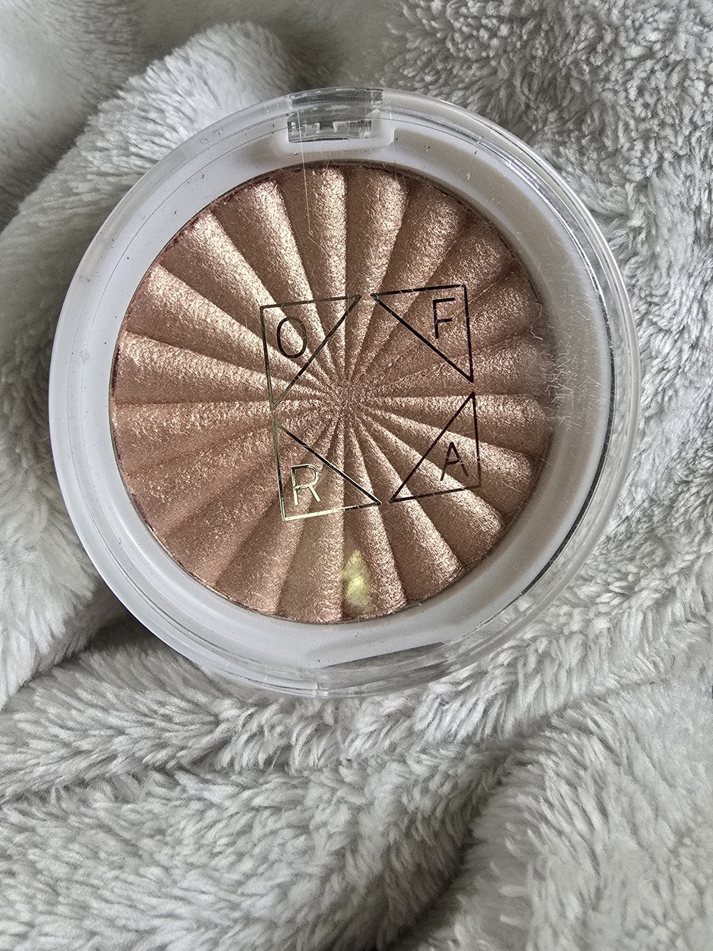 OFRA X NIKKIETUTORIALS Highlighter - GlOW GOALS